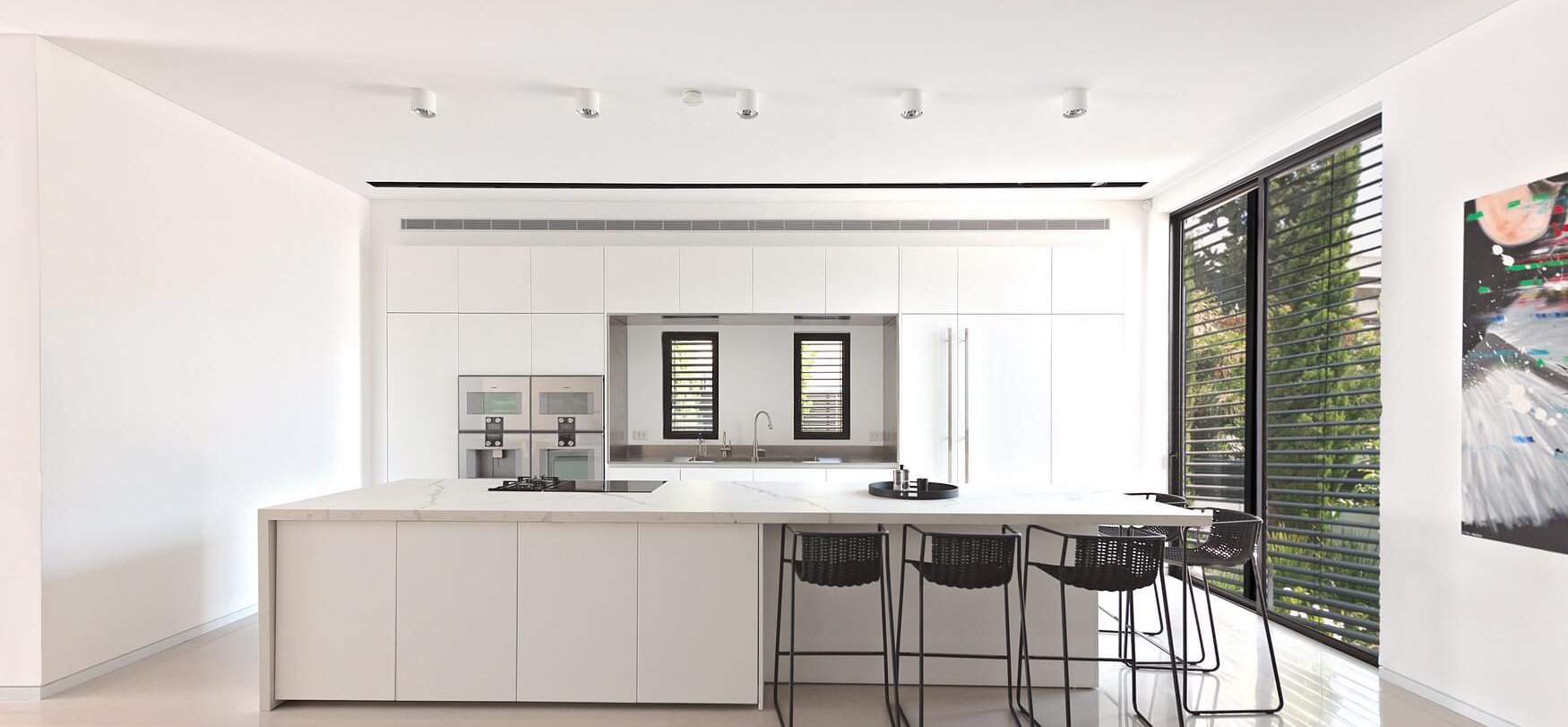 עיצוב מטבח מודרני בוילה ברחובות