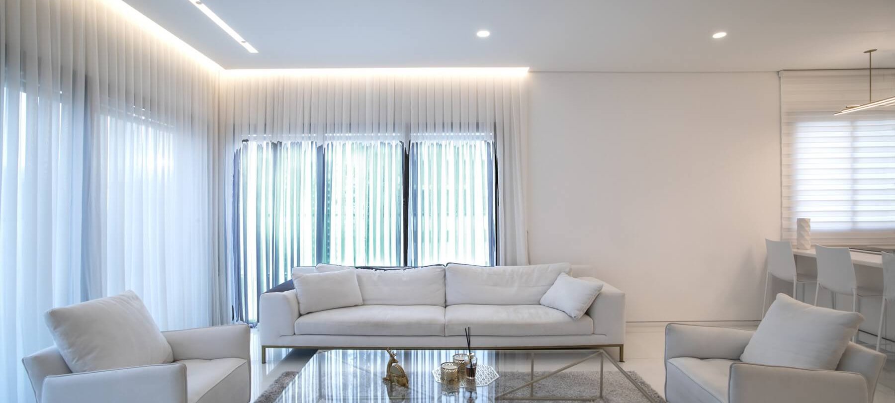 עיצוב סלון בפנטהאוז בפתח תקווה